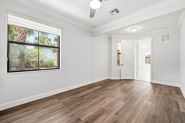 3390 NW 125th Avenue, Sunrise, FL 33323