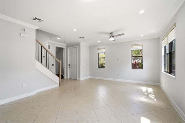 3390 NW 125th Avenue, Sunrise, FL 33323