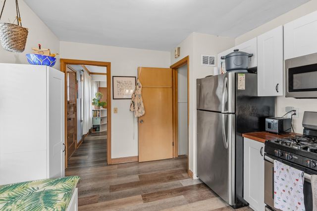 2510 Vincent Avenue N, Minneapolis, MN 55411