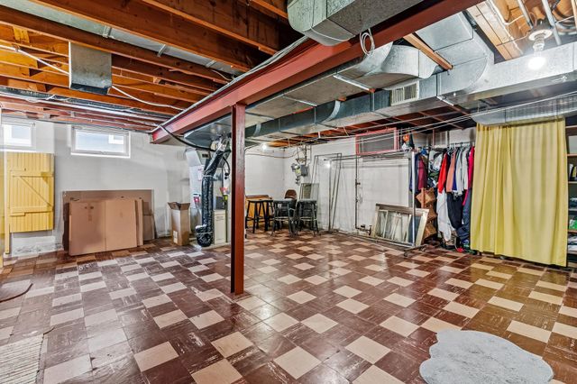 2510 Vincent Avenue N, Minneapolis, MN 55411