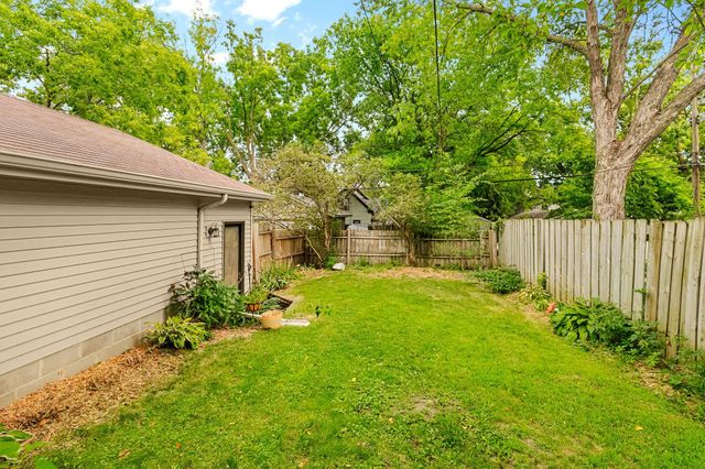 2510 Vincent Avenue N, Minneapolis, MN 55411