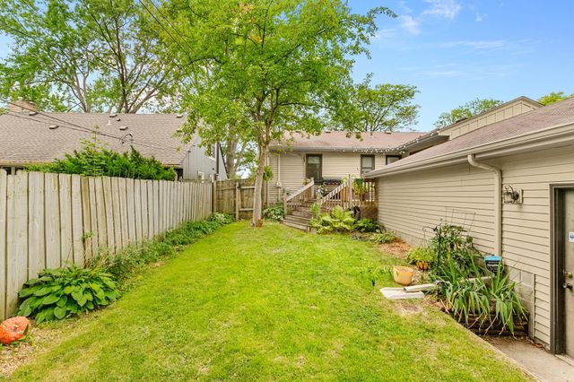 2510 Vincent Avenue N, Minneapolis, MN 55411