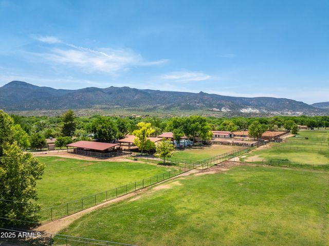 707 E QUARTERHORSE Lane, Camp Verde, AZ 86322