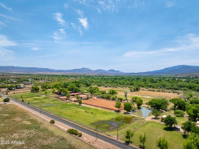 707 E QUARTERHORSE Lane, Camp Verde, AZ 86322
