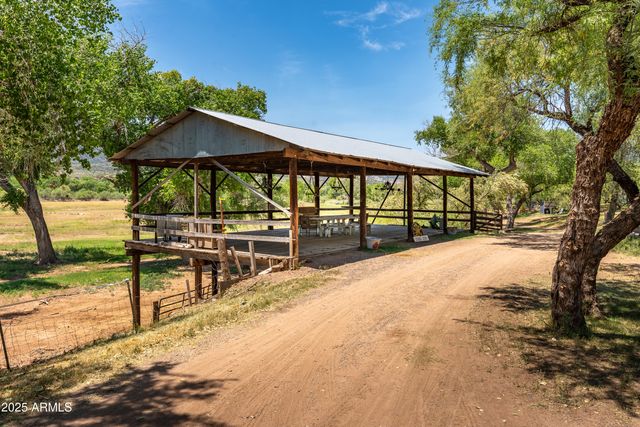 707 E QUARTERHORSE Lane, Camp Verde, AZ 86322