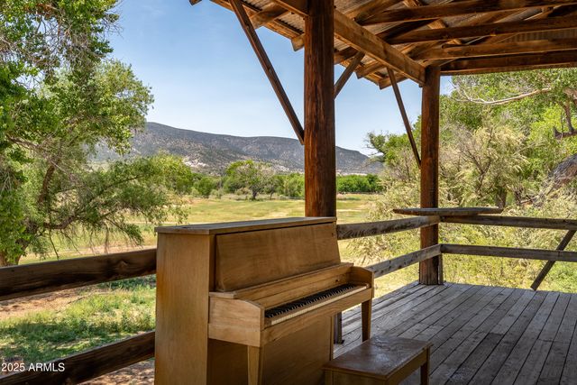 707 E QUARTERHORSE Lane, Camp Verde, AZ 86322