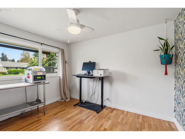 807 VINCENT St, Eugene, OR 97401