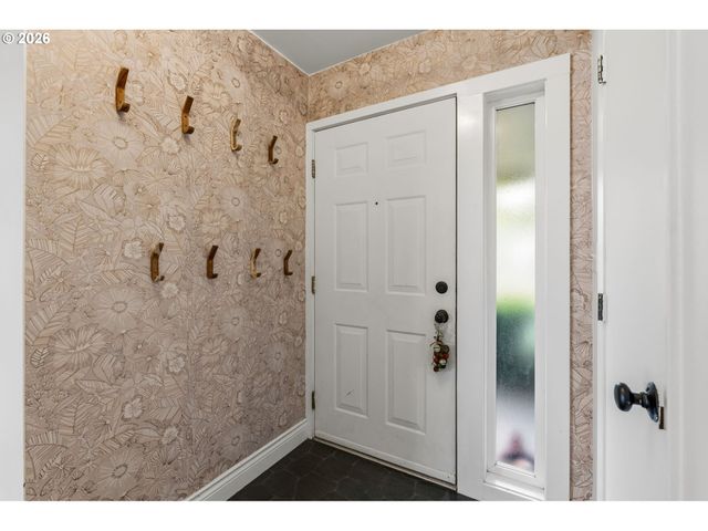 807 VINCENT St, Eugene, OR 97401