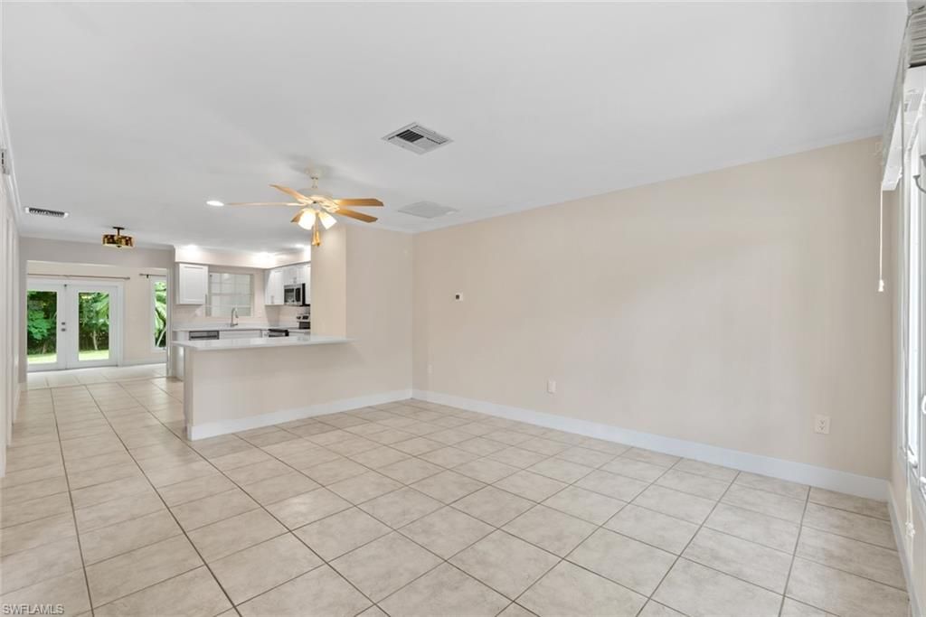 2437 Sunset AVE, NAPLES, FL 34112 — photo 3