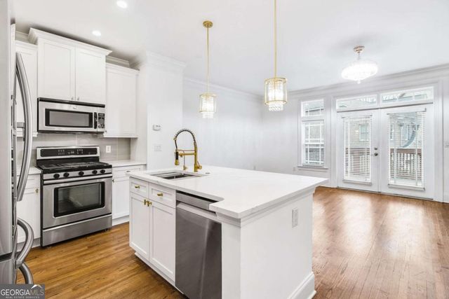 13 High Top Road, Sandy Springs, GA 30328