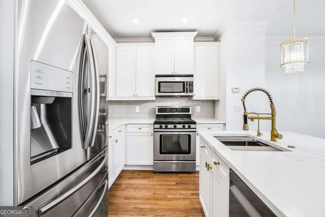 13 High Top Road, Sandy Springs, GA 30328