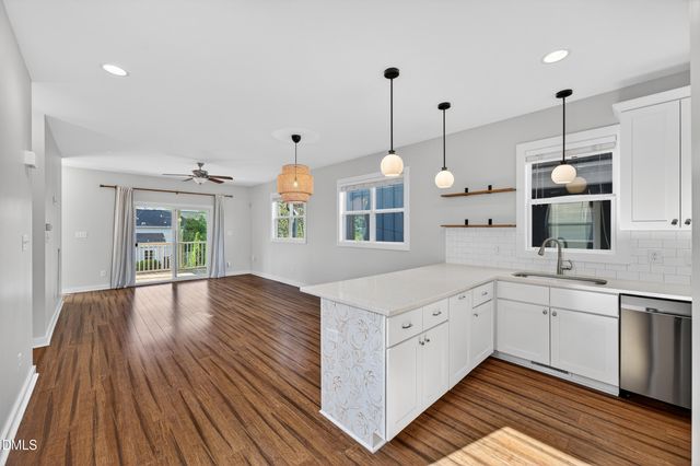 534 E Lenoir Street, Raleigh, NC 27601