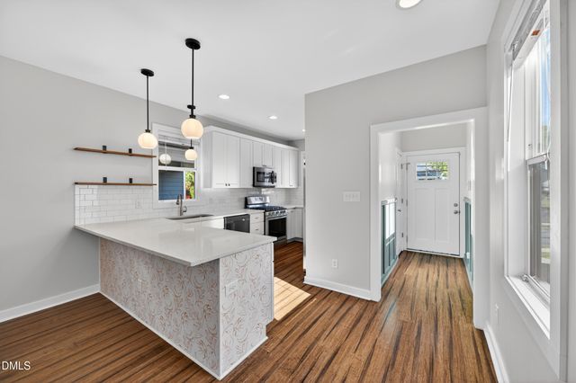 534 E Lenoir Street, Raleigh, NC 27601