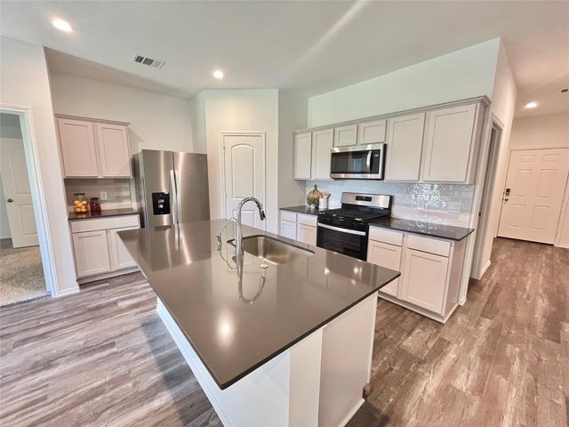 14919 Clay Harvest Ridge, Magnolia, TX 77354