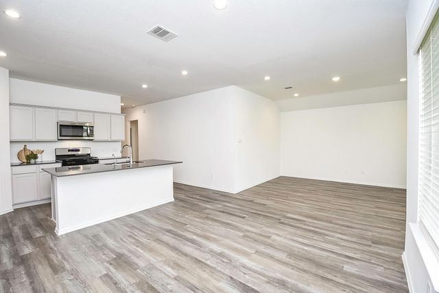 14919 Clay Harvest Ridge, Magnolia, TX 77354