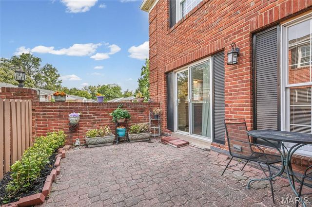 13419 Land O Woods Drive 1, Chesterfield, MO 63141