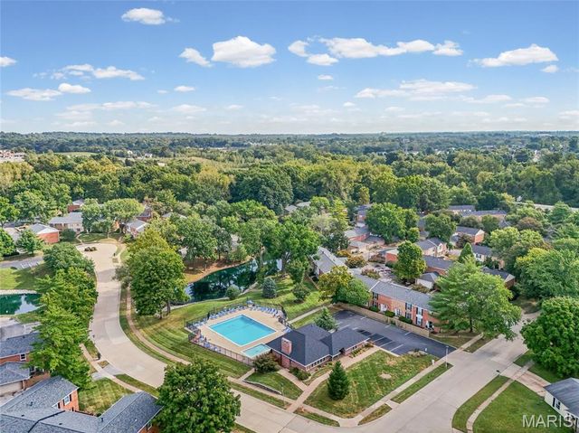13419 Land O Woods Drive 1, Chesterfield, MO 63141