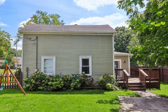 614 Whitewater AVENUE, Fort Atkinson, WI 53538