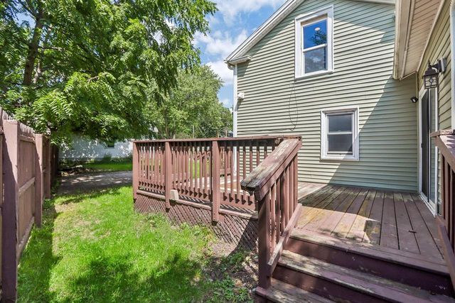 614 Whitewater AVENUE, Fort Atkinson, WI 53538