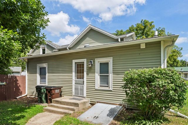 614 Whitewater AVENUE, Fort Atkinson, WI 53538