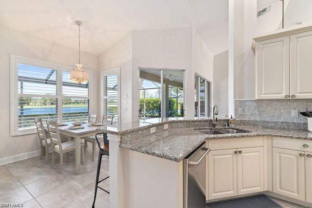 8963 Appaloosa CT, Naples, FL 34113