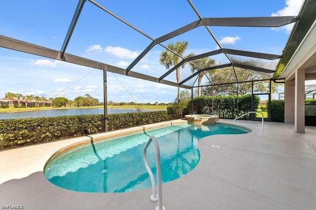 8963 Appaloosa CT, Naples, FL 34113