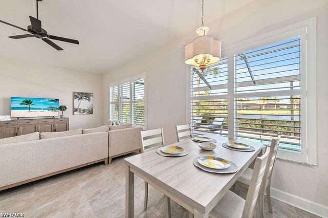 8963 Appaloosa CT, Naples, FL 34113