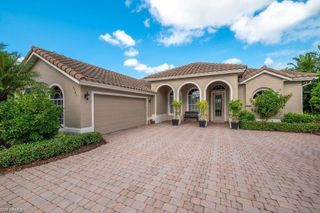 8963 Appaloosa CT, Naples, FL 34113