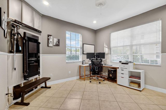 115 Harbors Way, Boynton Beach, FL 33435