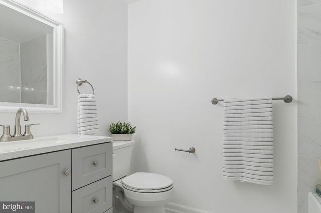 14816 MILLICENT CT, Centreville, VA 20120