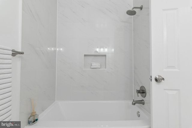 14816 MILLICENT CT, Centreville, VA 20120