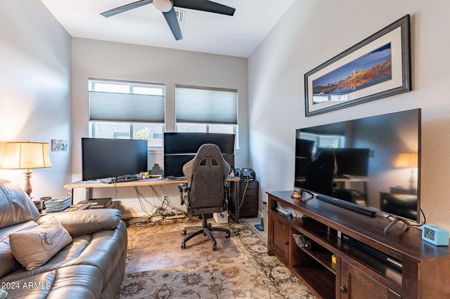 21258 W MEADOWBROOK Avenue, Buckeye, AZ 85396