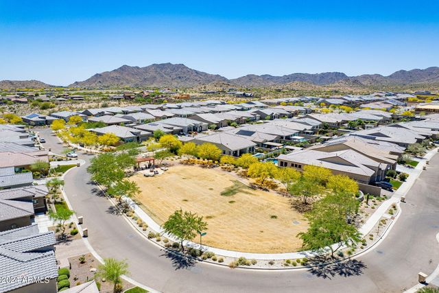 21258 W MEADOWBROOK Avenue, Buckeye, AZ 85396