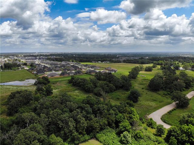 Huber Road, Centerton, AR 72719