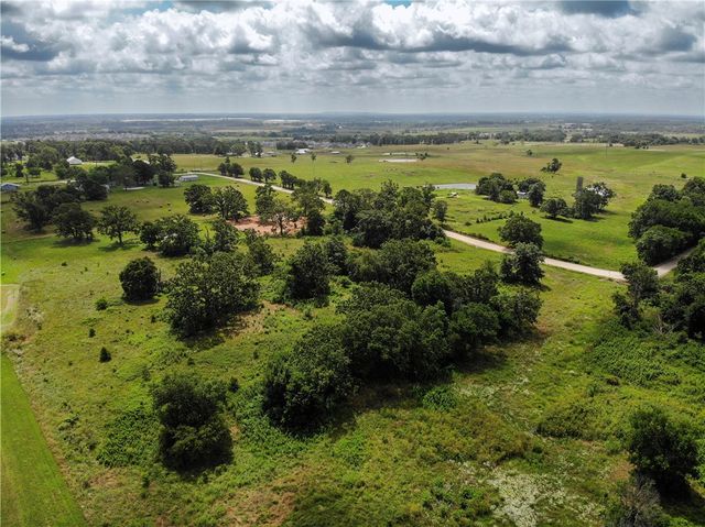 Huber Road, Centerton, AR 72719