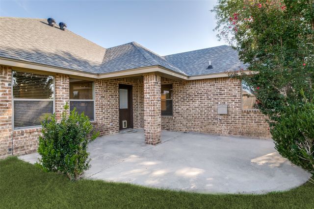 368 Lockwood Lane, Weatherford, TX 76087