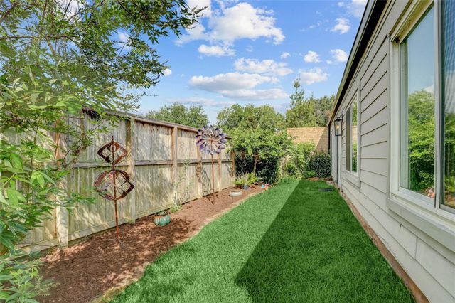 3311 Carmel Valley Drive, Missouri City, TX 77459