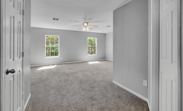 6520 N State Highway 6, Woodway, TX 76712