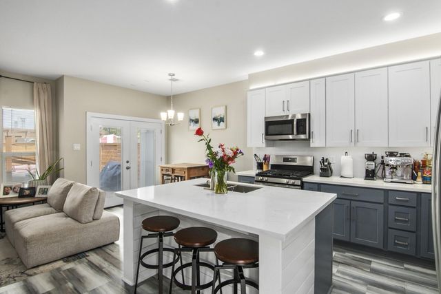 5417 Texas Street A, Houston, TX 77011