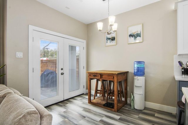 5417 Texas Street A, Houston, TX 77011