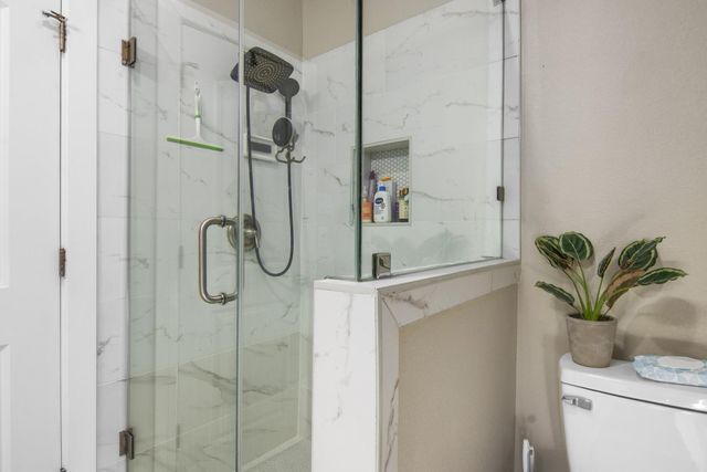 5417 Texas Street A, Houston, TX 77011