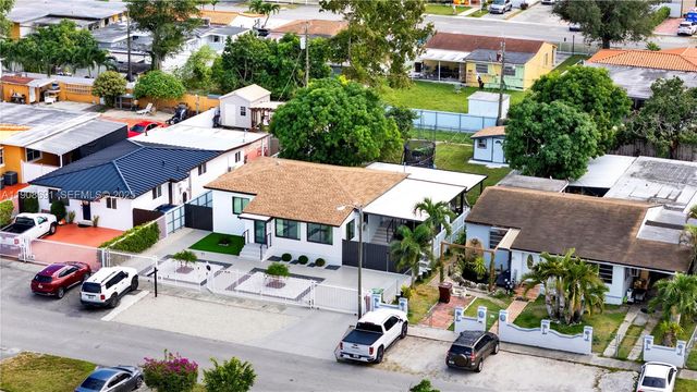 660 E 38th Street, Hialeah, FL 33013