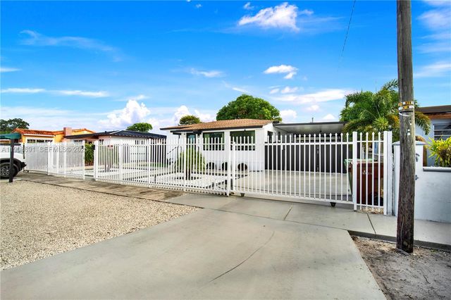 660 E 38th Street, Hialeah, FL 33013