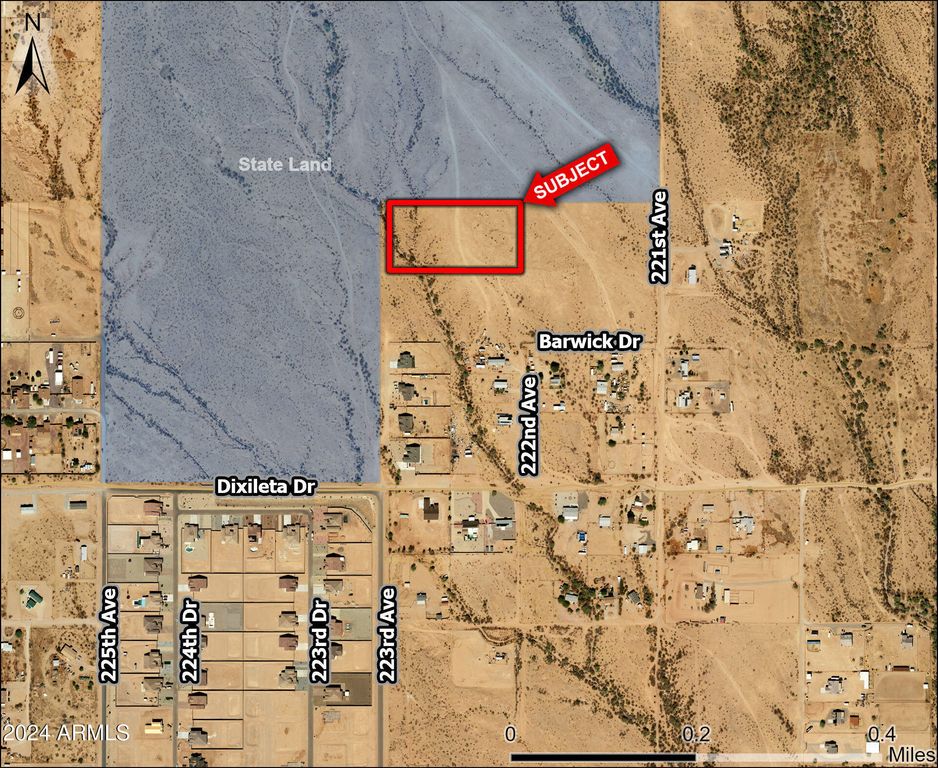 Image 1 of property listing at 0 N Barwick Drive -, Wittmann, AZ 85361