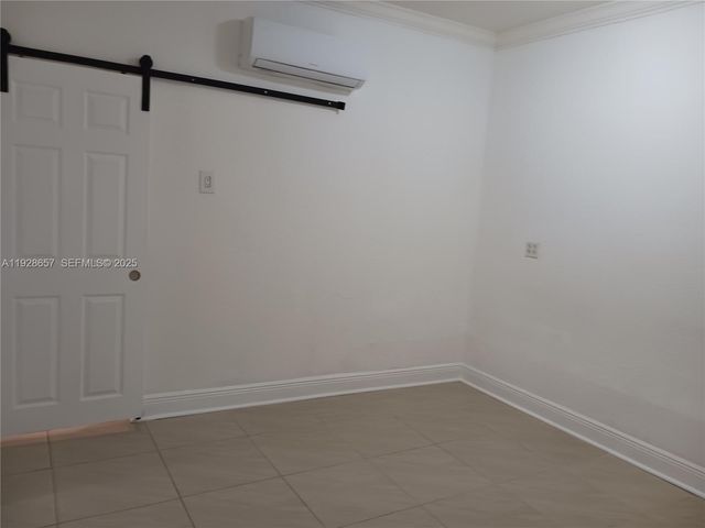 650 SW 44th Ct, Miami, FL 33134