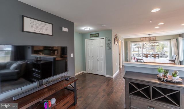 100 N HARNER BLVD, Coatesville, PA 19320