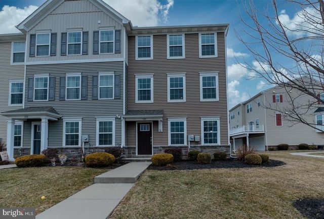 100 N HARNER BLVD, Coatesville, PA 19320