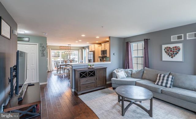 100 N HARNER BLVD, Coatesville, PA 19320