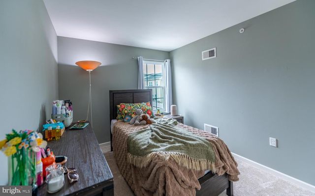 100 N HARNER BLVD, Coatesville, PA 19320