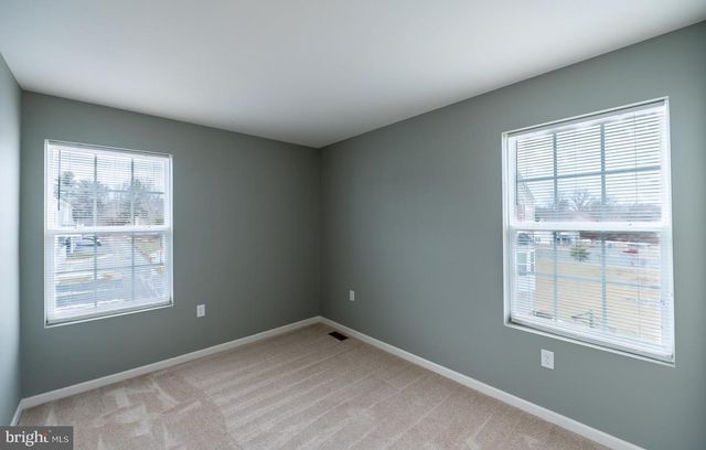 100 N HARNER BLVD, Coatesville, PA 19320